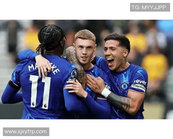 欧冠激战切尔西大胜那不勒斯红牌事件引发全场热议战术解析